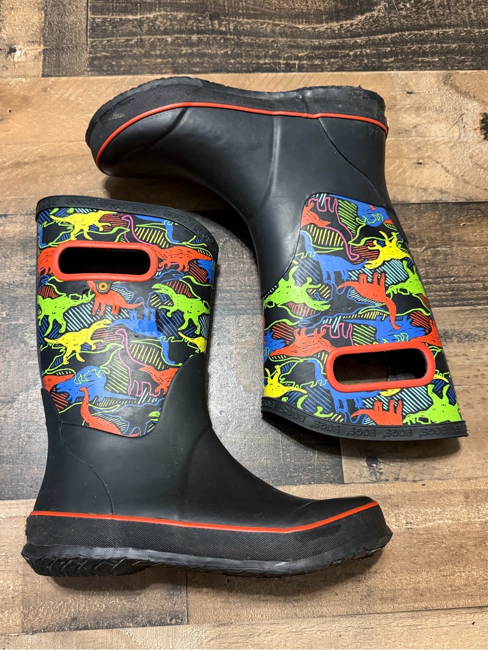BOGS Kids Dinosaur Rain Boots - Picture 2 of 8